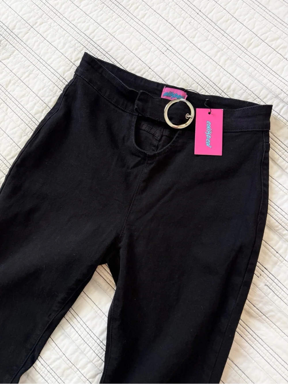 NWT Edikted Olympia Cut Out Buckle Keyhole Flare Jeans Black Size Medium